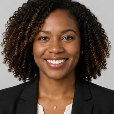 Sarah Collins — Online Business Writer